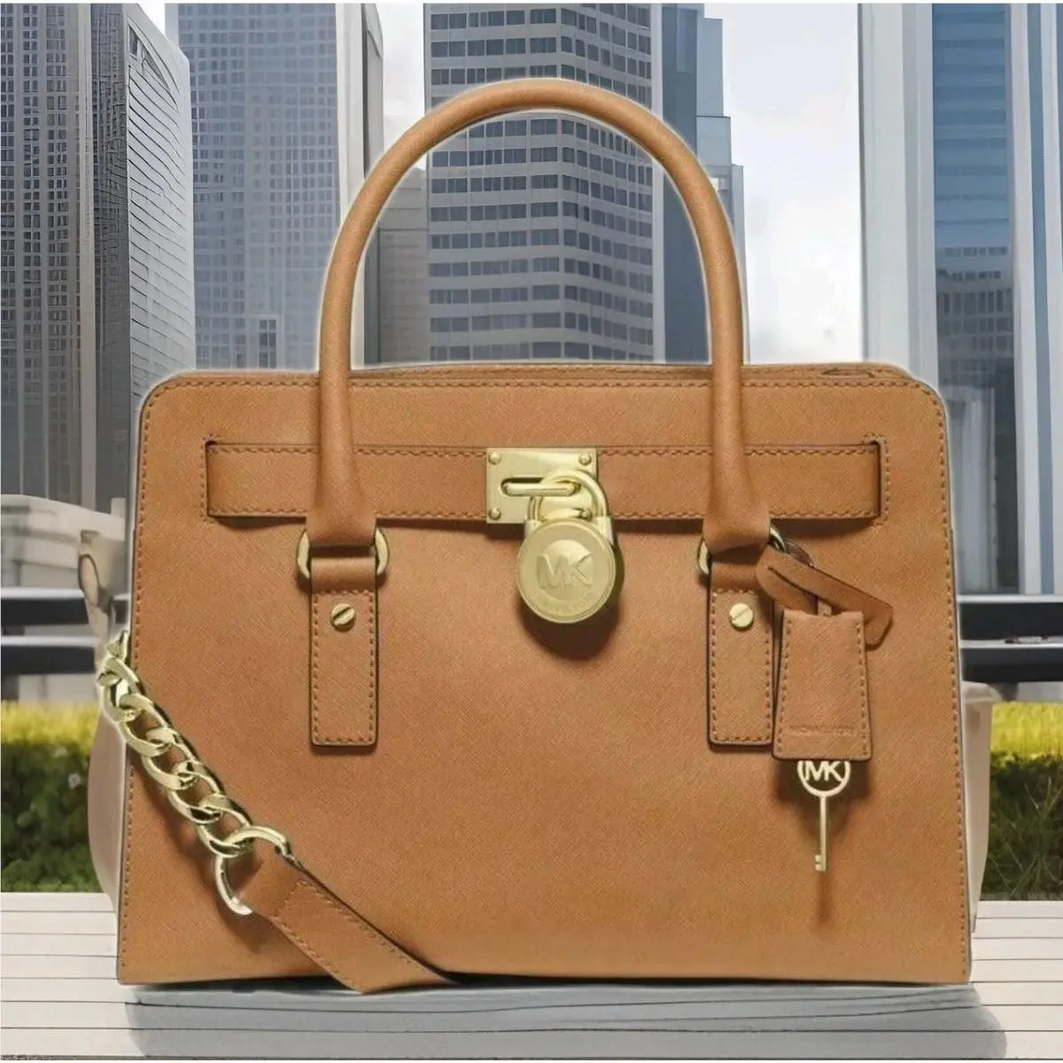 Michael Kors Hamilton Peanut Purse Michael Kors Hamilton Tan Peanut Gold Saffian