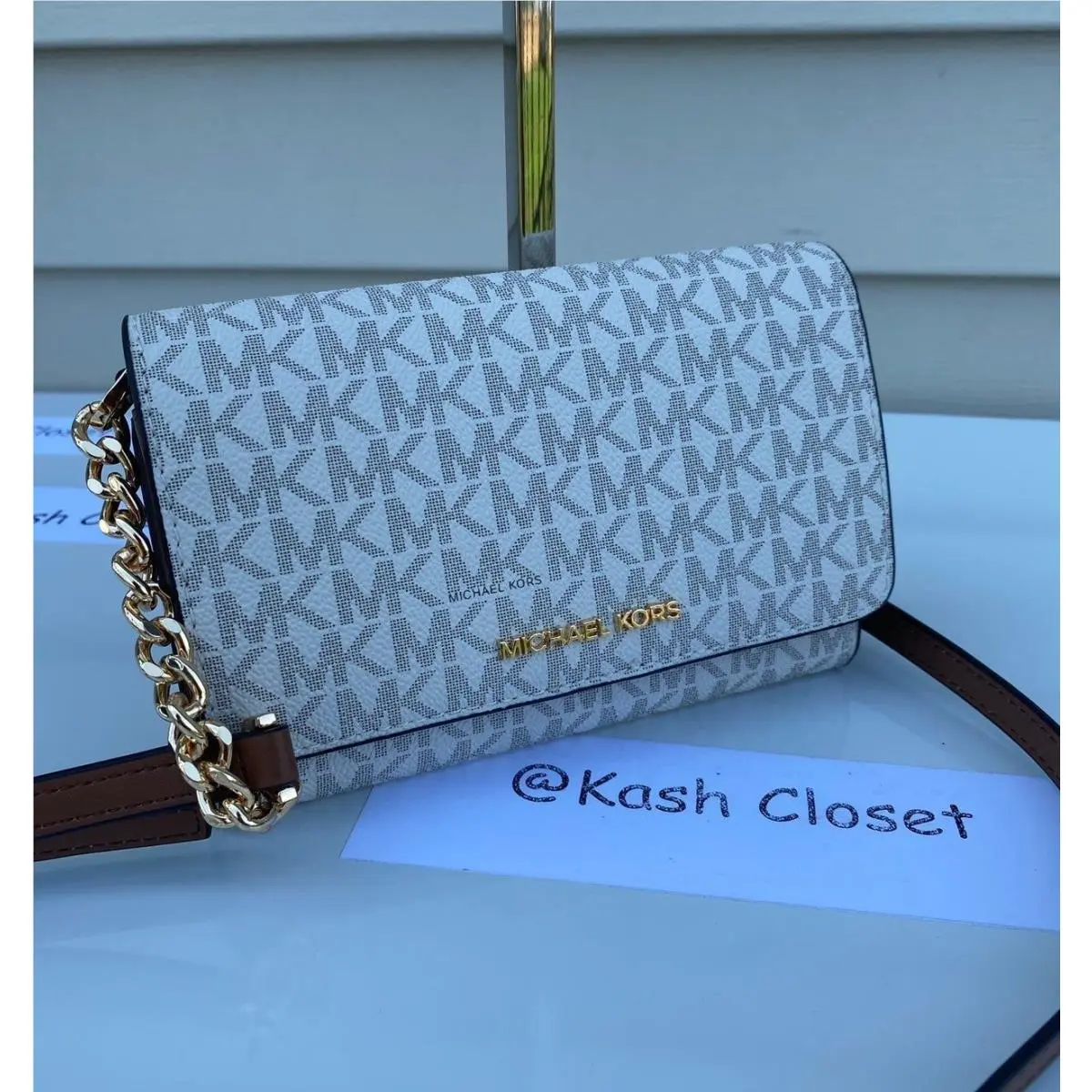 Michael Kors Crossbody Phone Clutch Purse Jet Set Travel Medium Vanilla
