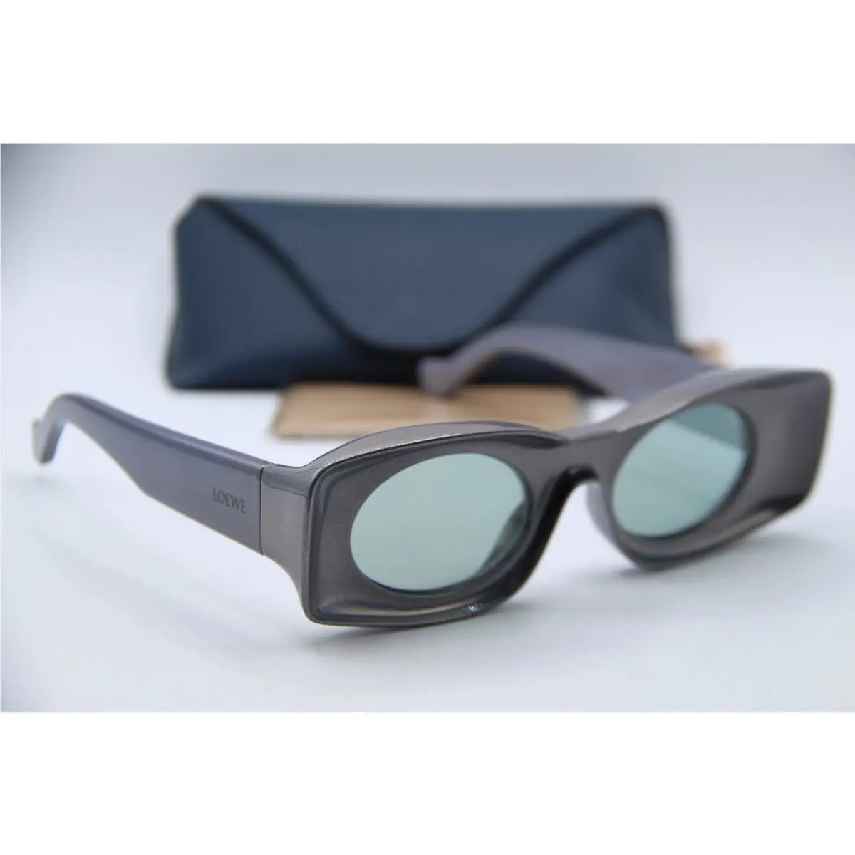 Loewe LW 40033I 05X Blue Glitter Mirrored Frames Sunglasses 49-23
