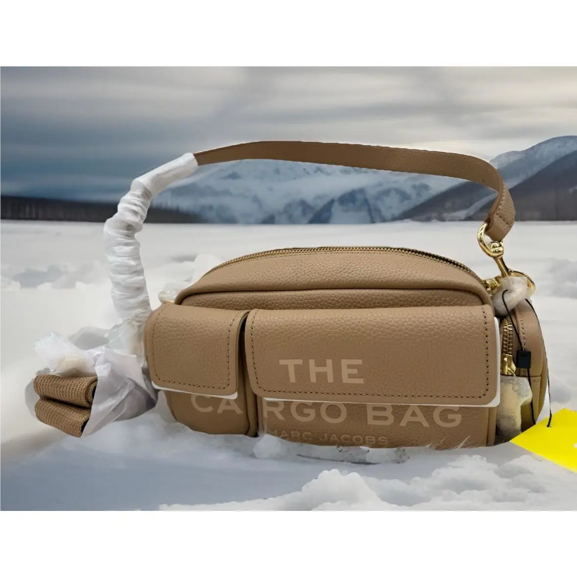 Marc Jacobs The Leather Cargo Logo Zip Top Handle Shoulder Bag In Camel