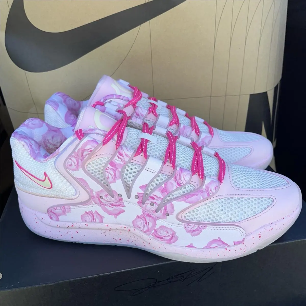 Nike KD 18 Nrg Aunt Pearl Size 12.5 Mens Pearl Pink Floral Nby HV1997-600