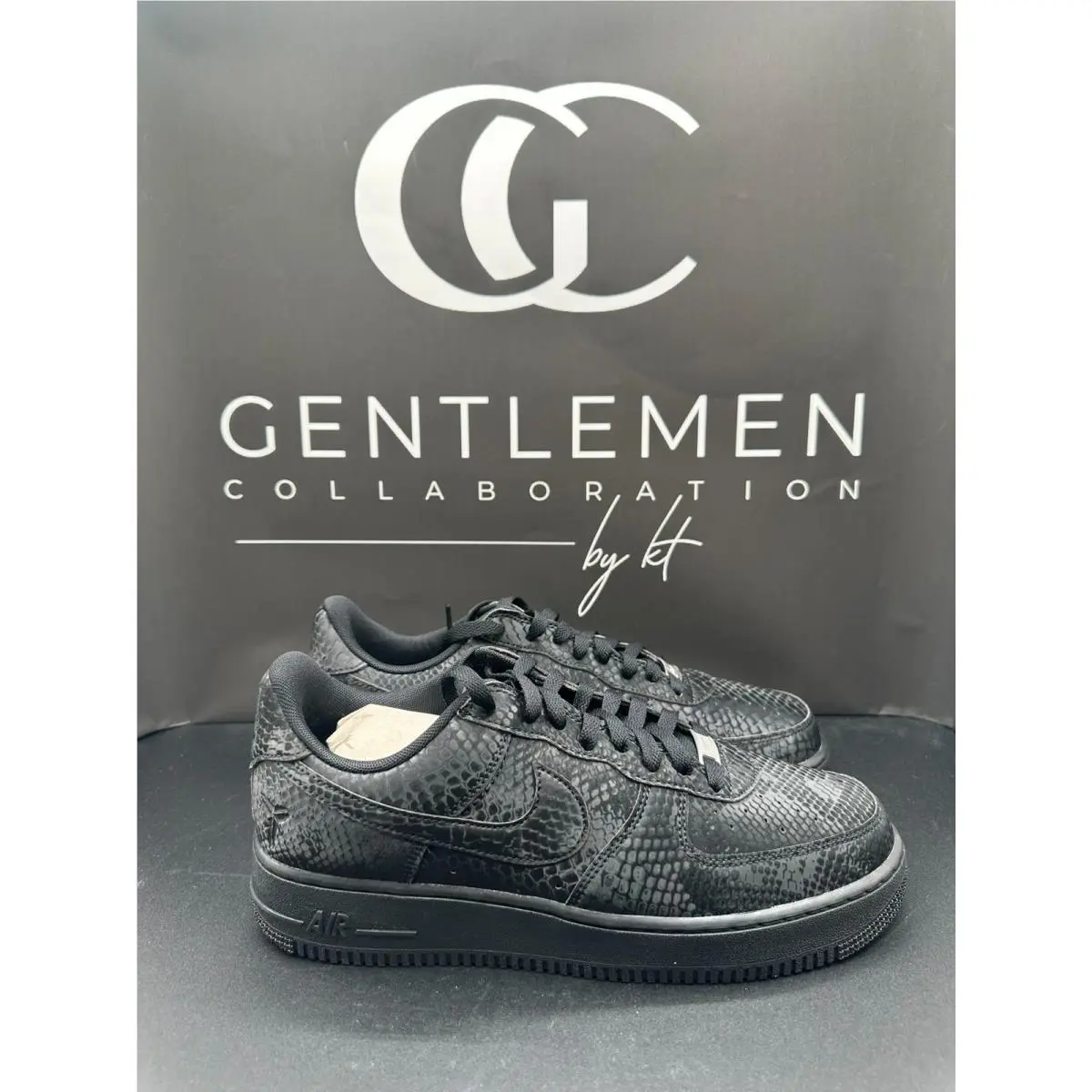 Size 10 - Kobe Bryant x Nike Air Force 1 Low Triple Black