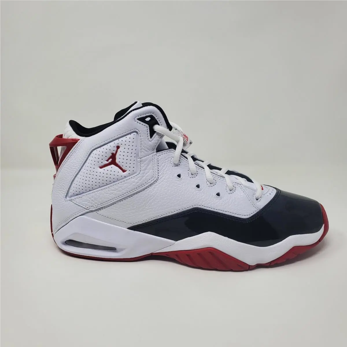 Nike shoes - Jordan B`Loyal - 315317-160 - White 2