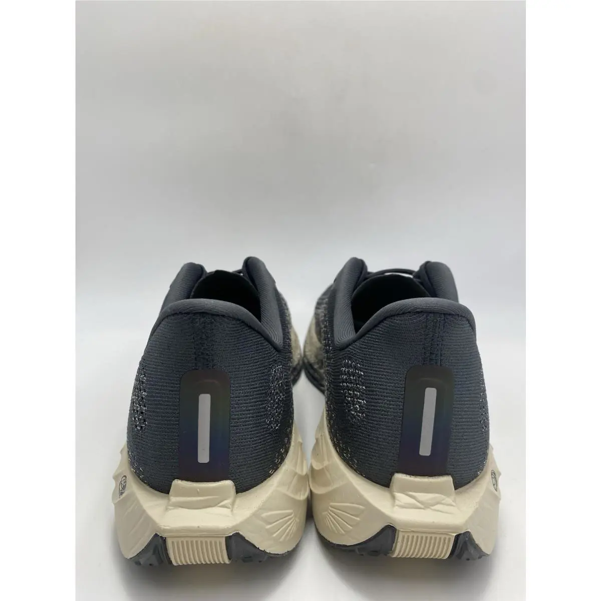 Nike shoes - Nike Pegasus Plus - Pegasus Plus - IH4113-140 - Oatmeal/Black-Anthracite-Volt (UPC: 198485891739) 4