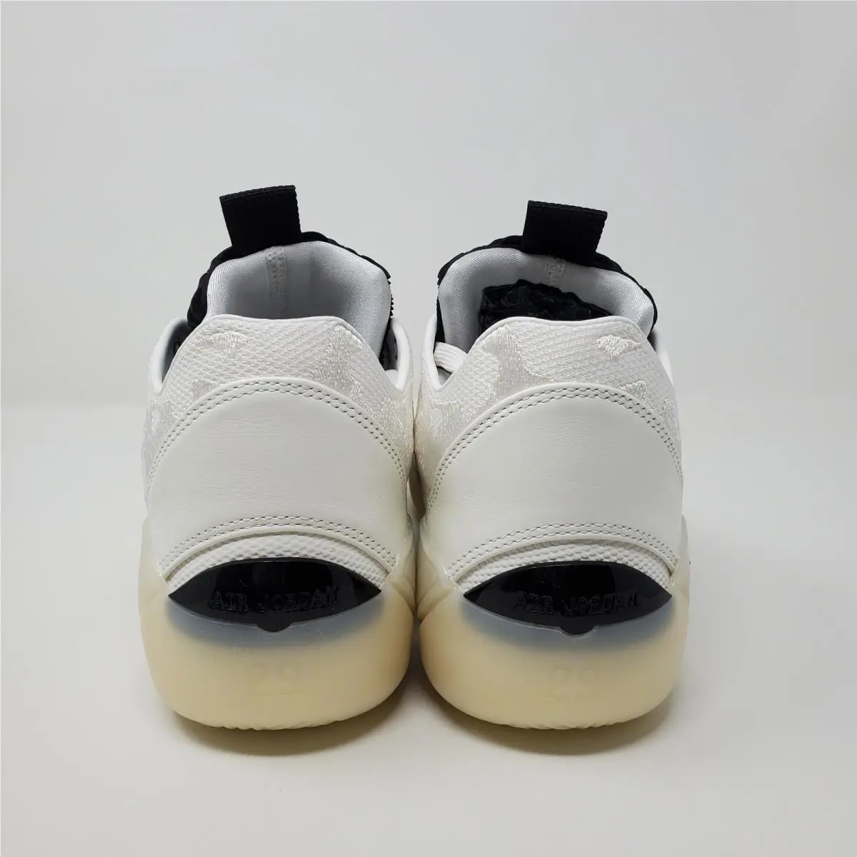 Nike shoes - Air Jordan 39 - Air - FQ0213-104 - White 1