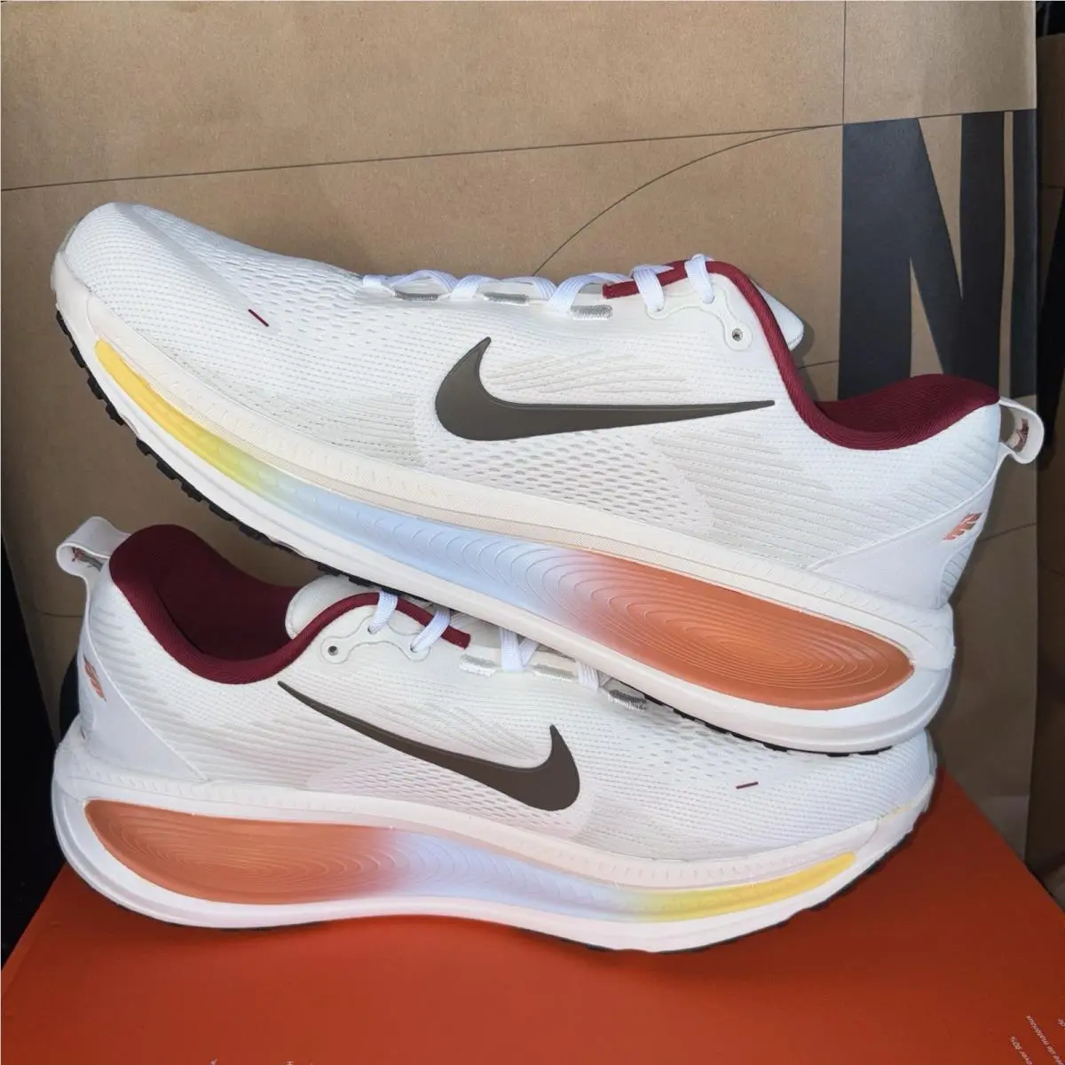 Nike shoes - Nike Vomero 18 - Vomero - IH3576-999 - Ivory 1