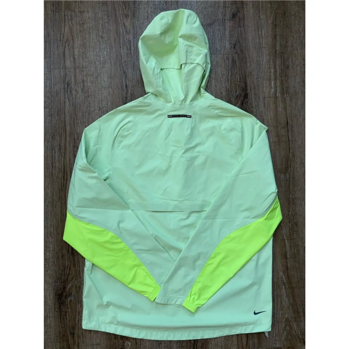 Nike clothing - FZ1084701 - FZ1084701 - Barely Volt/Black 0