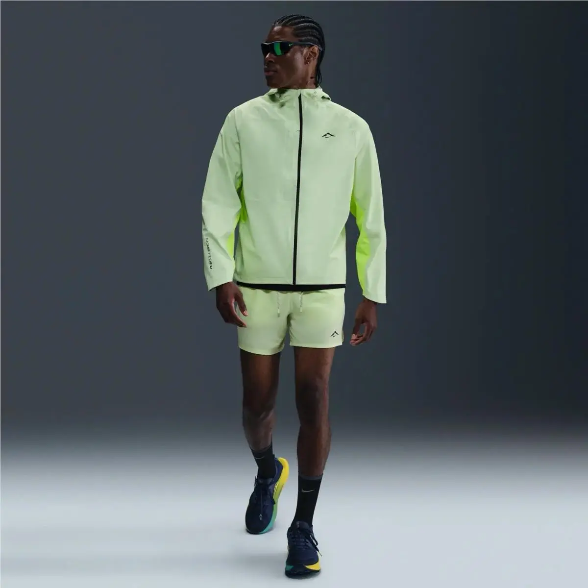 Nike clothing - FZ1084701 - FZ1084701 - Barely Volt/Black 7