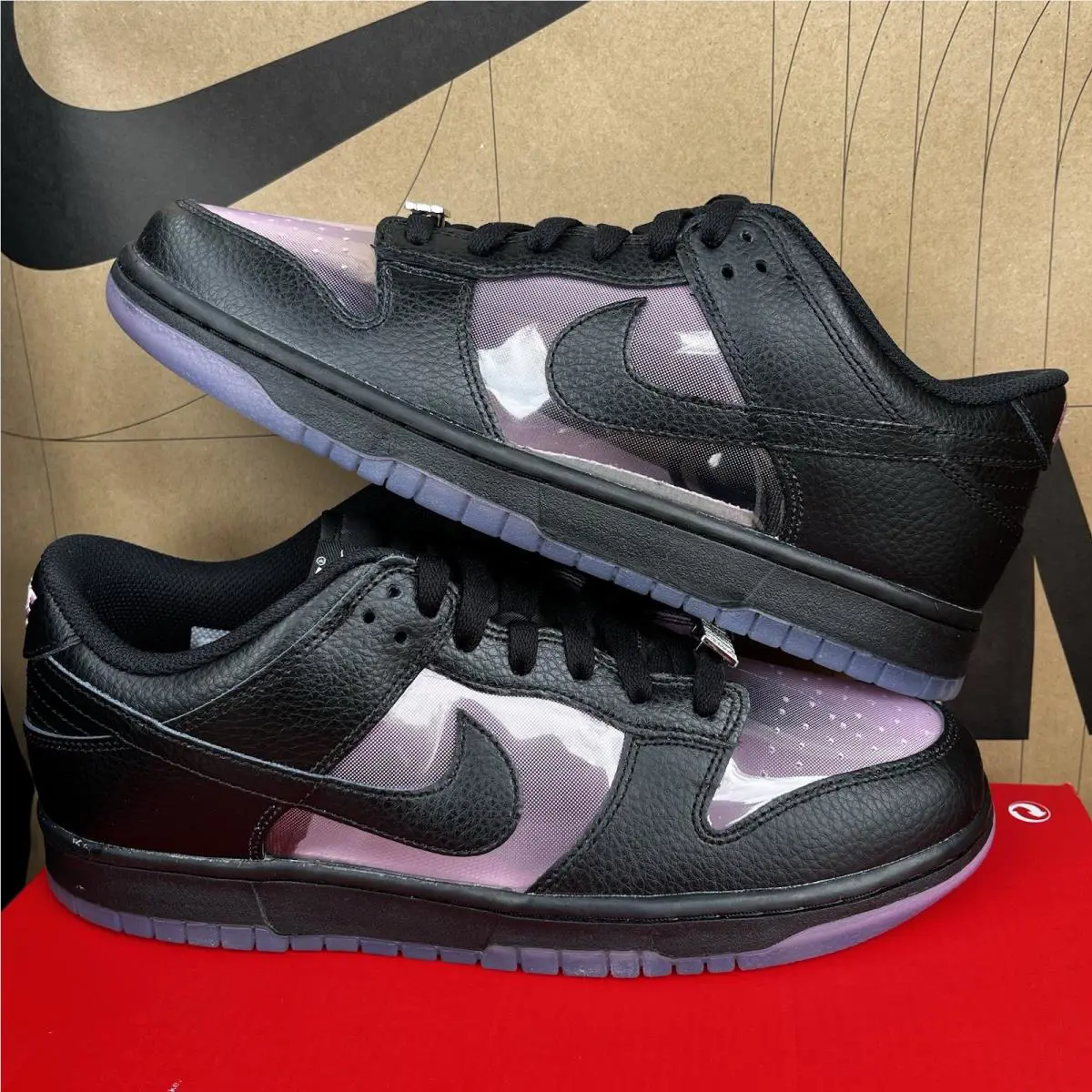 Nike shoes - Nike Dunks - Dunks - IM3077-600 - Pink 1