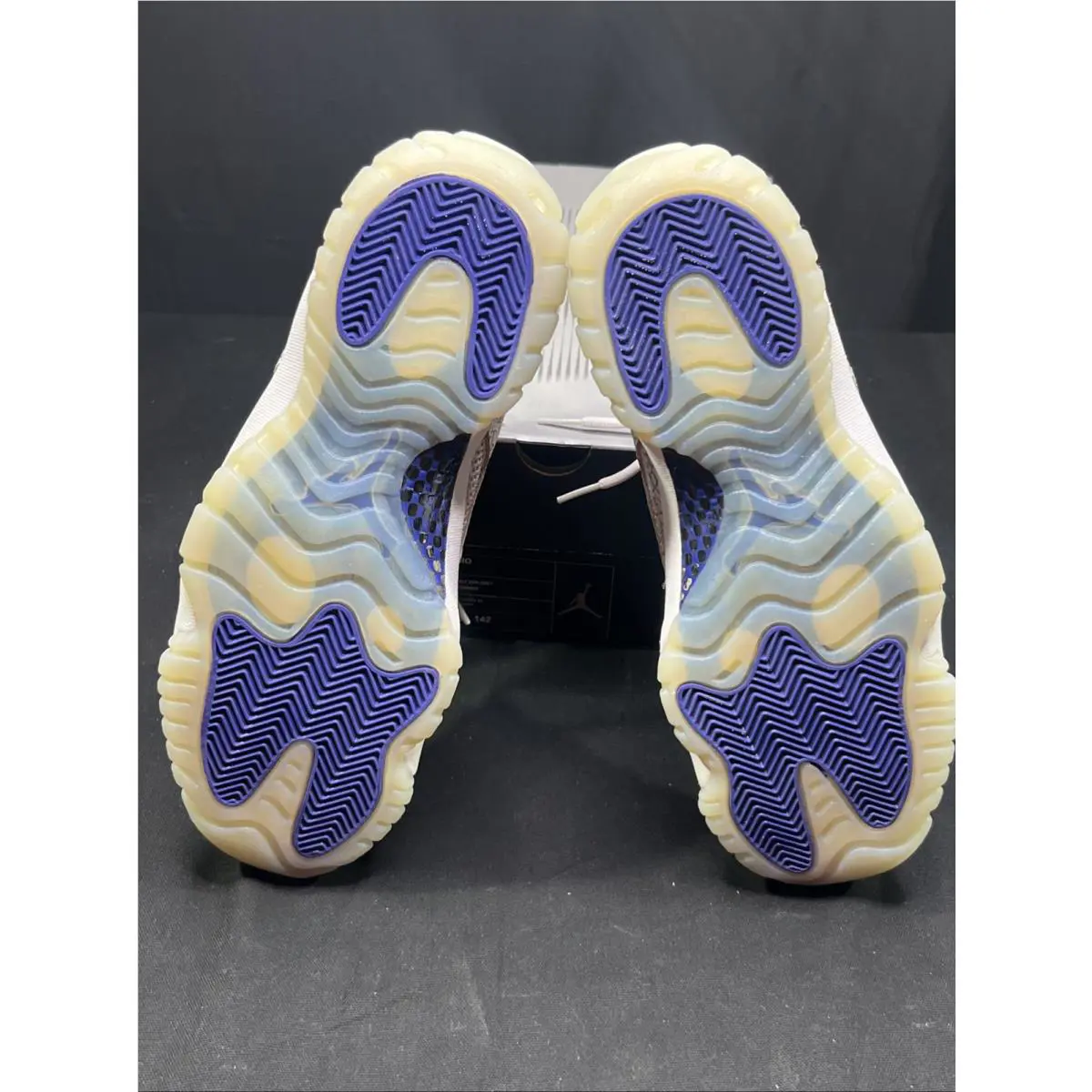Nike shoes - Air Jordan 11 - Air - 306008142 - Gray 11