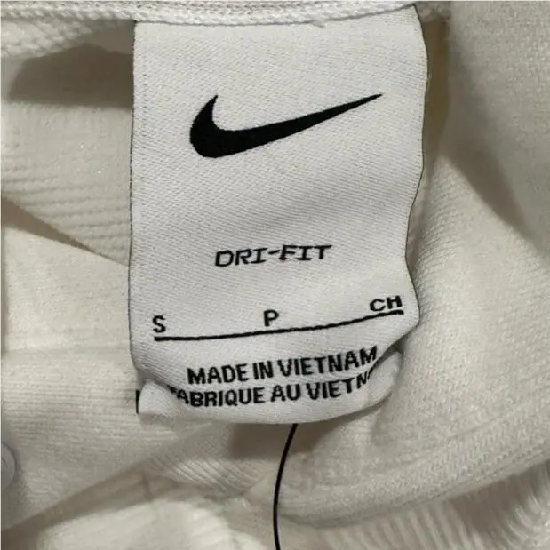 Nike clothing - Ivory 2