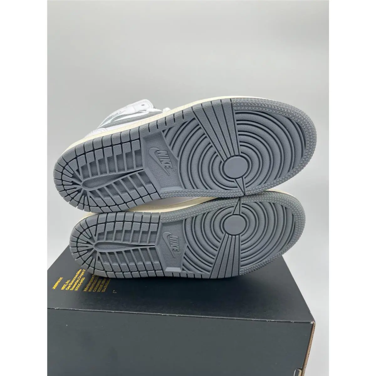 Nike shoes - Air Jordan 1 Mid - Air Mid - White 6