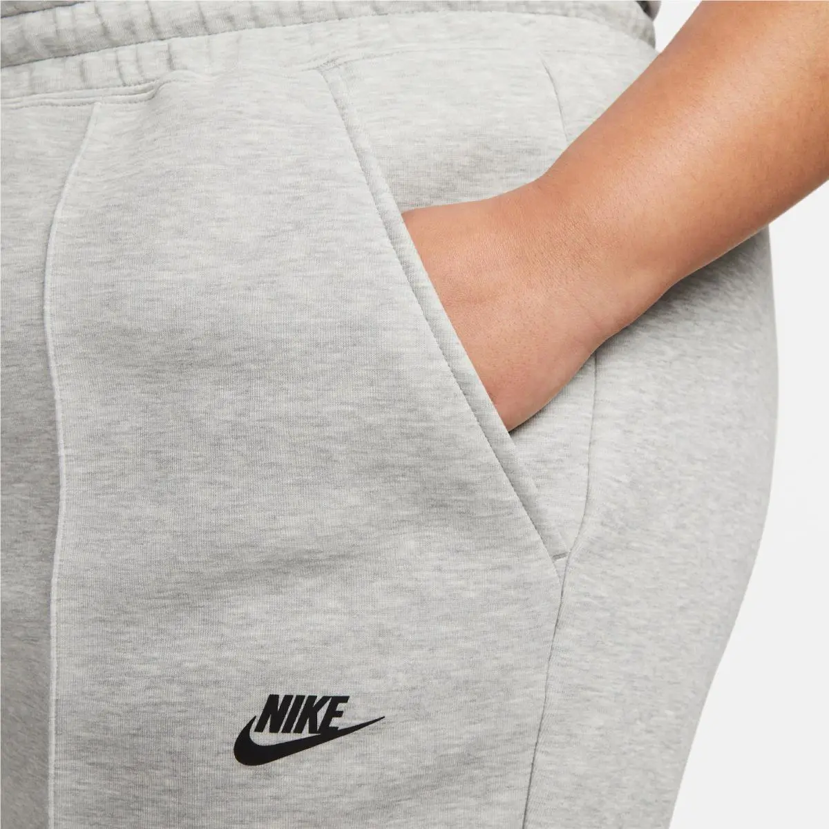 Nike clothing - Gray (UPC: 196609962662) 1