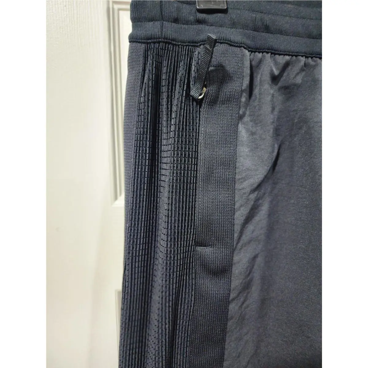 Nike clothing - Nike Kobe Pleated - Kobe Pleated - Black 4