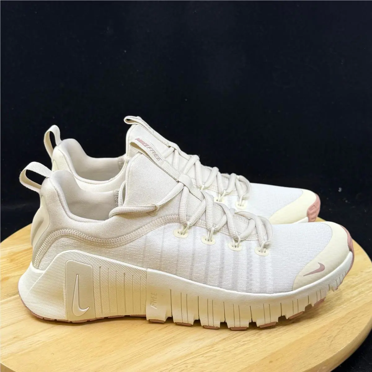 Nike shoes - Beige 3