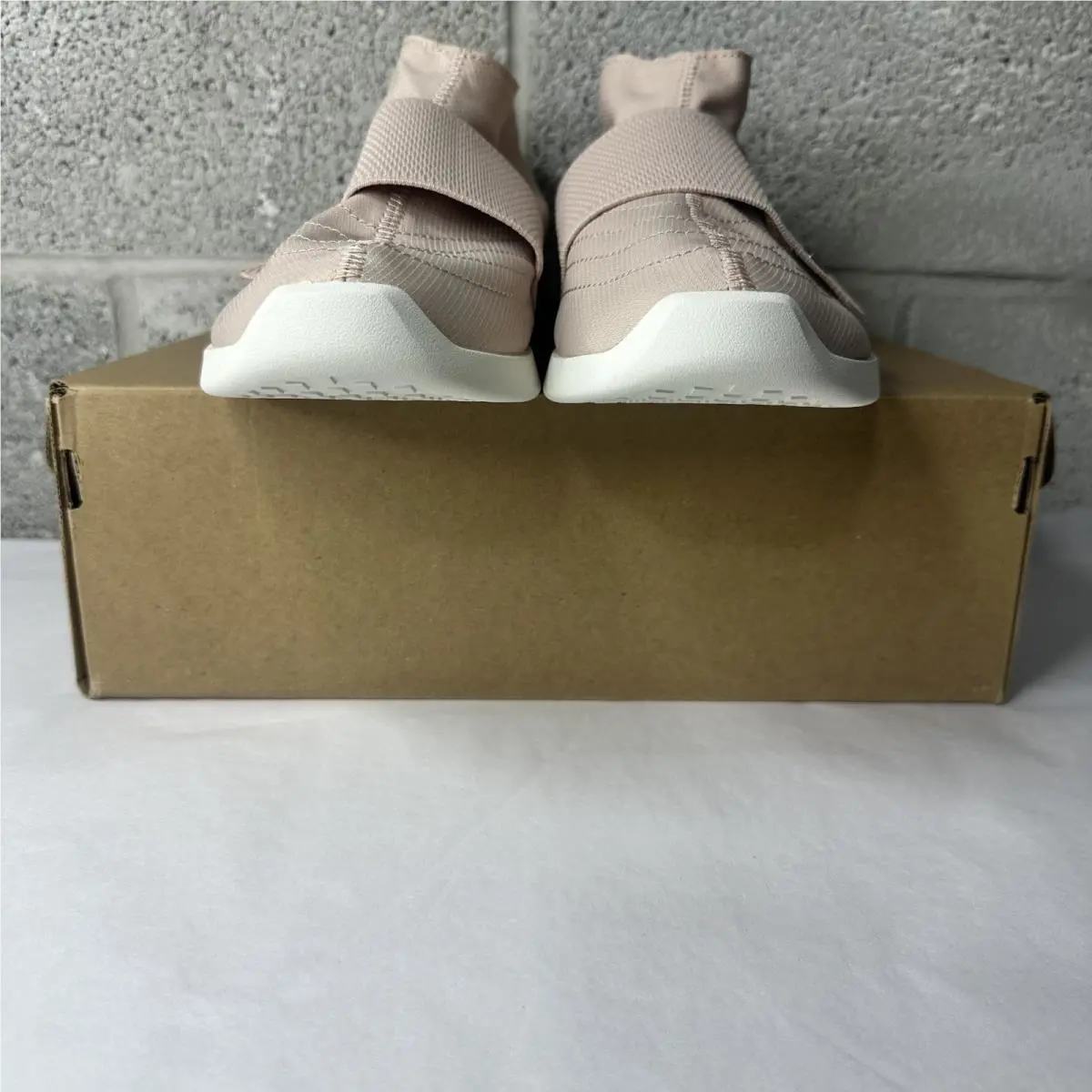 Nike shoes - Beige 1