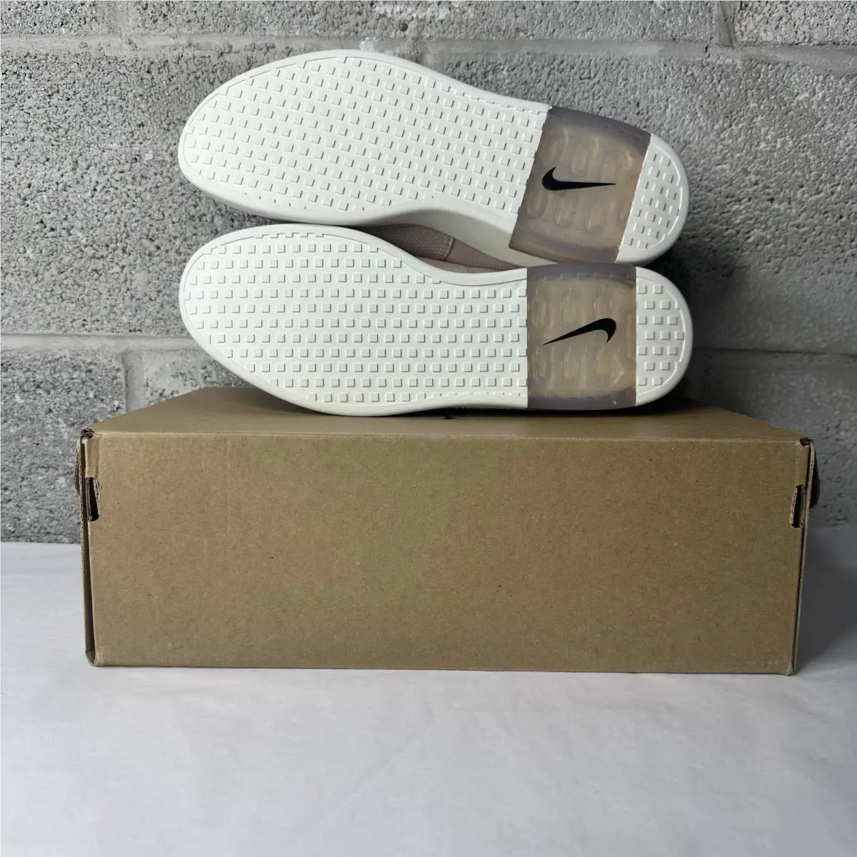 Nike shoes - Beige 3