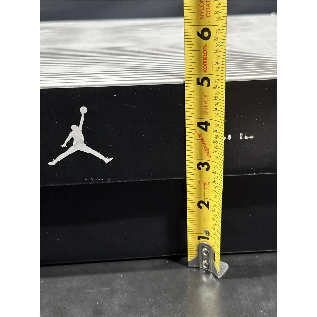 Nike shoes - Air Jordan Retro - Air Retro - 308308-141 - White 15