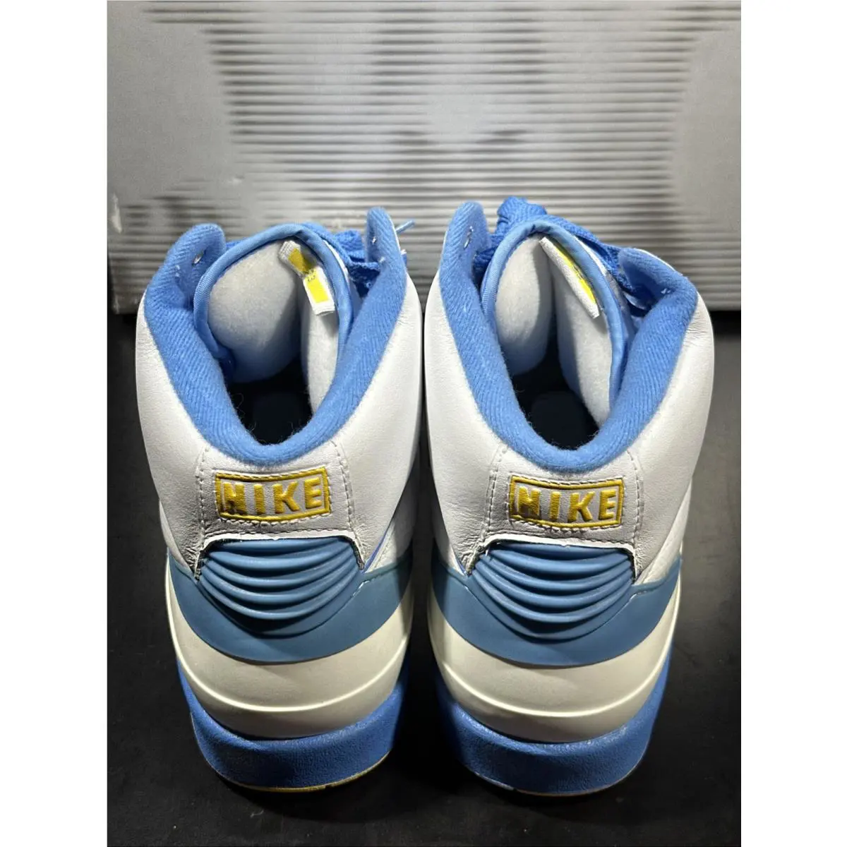 Nike shoes - Air Jordan Retro - Air Retro - 308308-141 - White 4