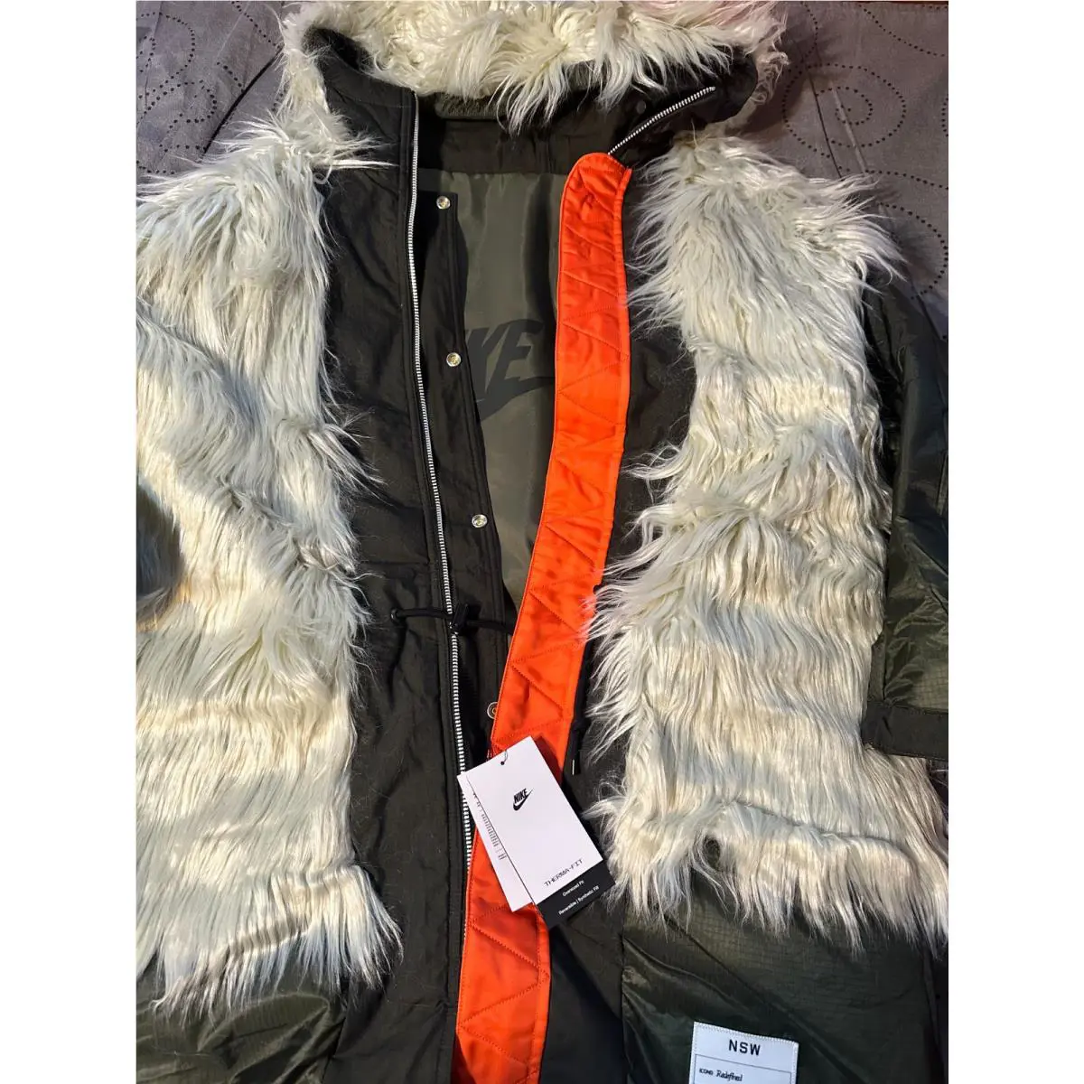 Nike clothing - GREEN`S + WHITE FAUX FUR 5