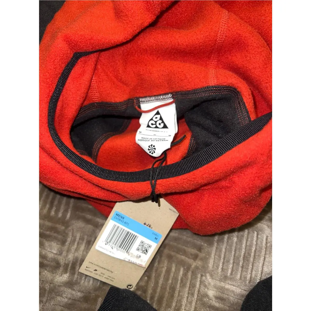 Nike clothing - black blue orange 6