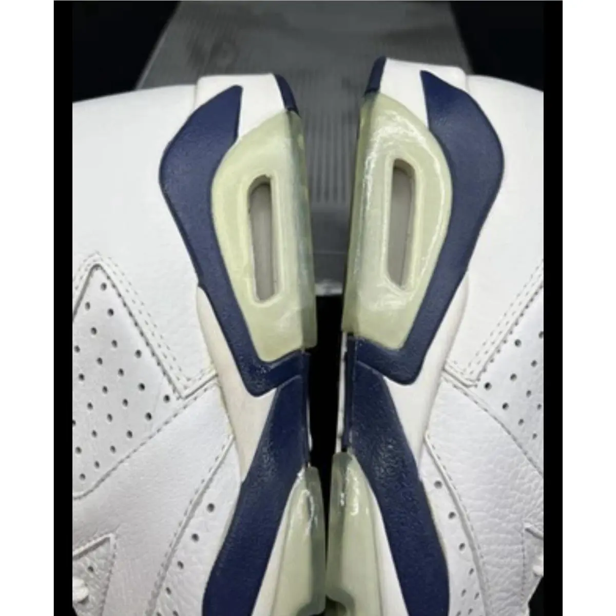 Nike shoes - Air Jordan 6 - Air - 136038-141 - White 8