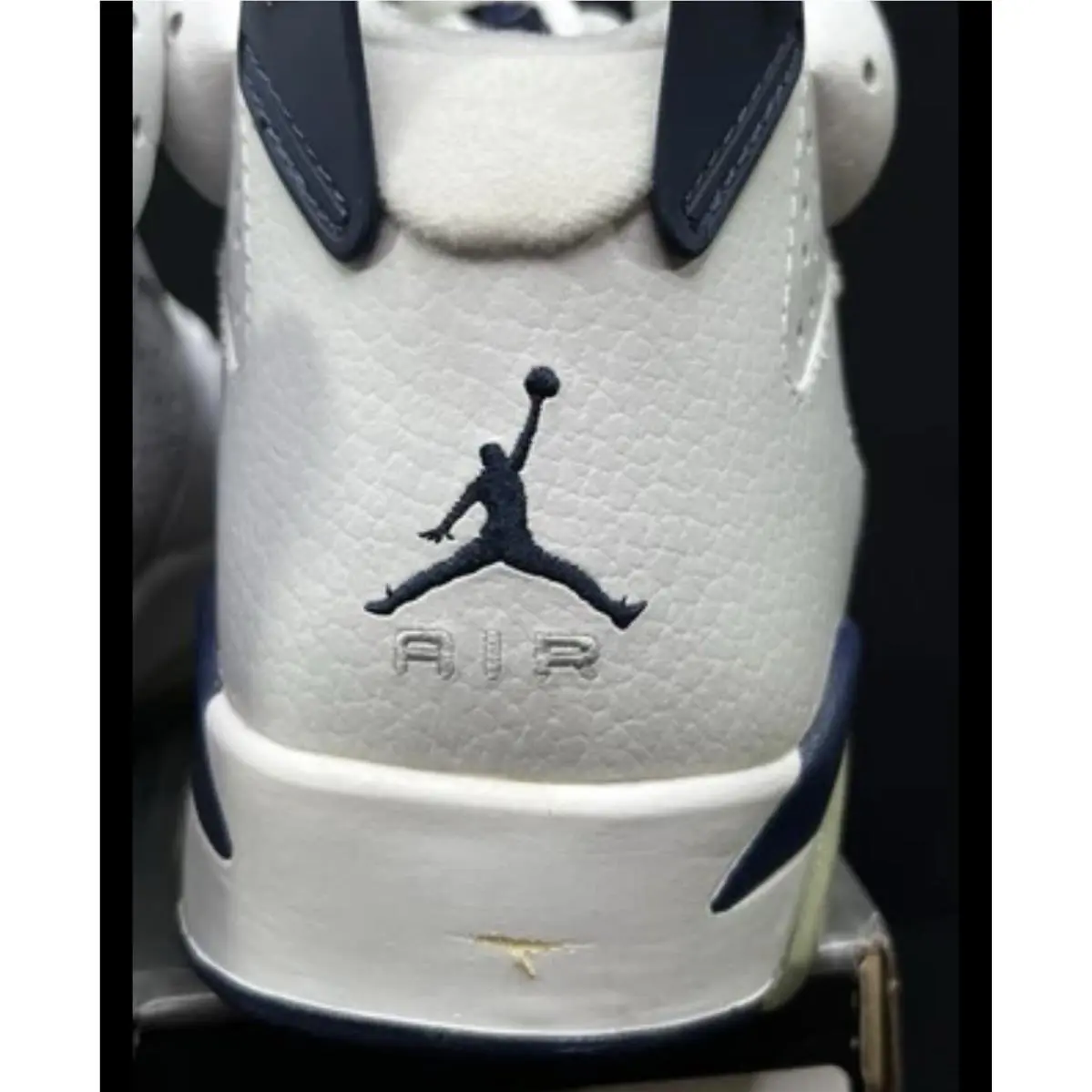 Nike shoes - Air Jordan 6 - Air - 136038-141 - White 12