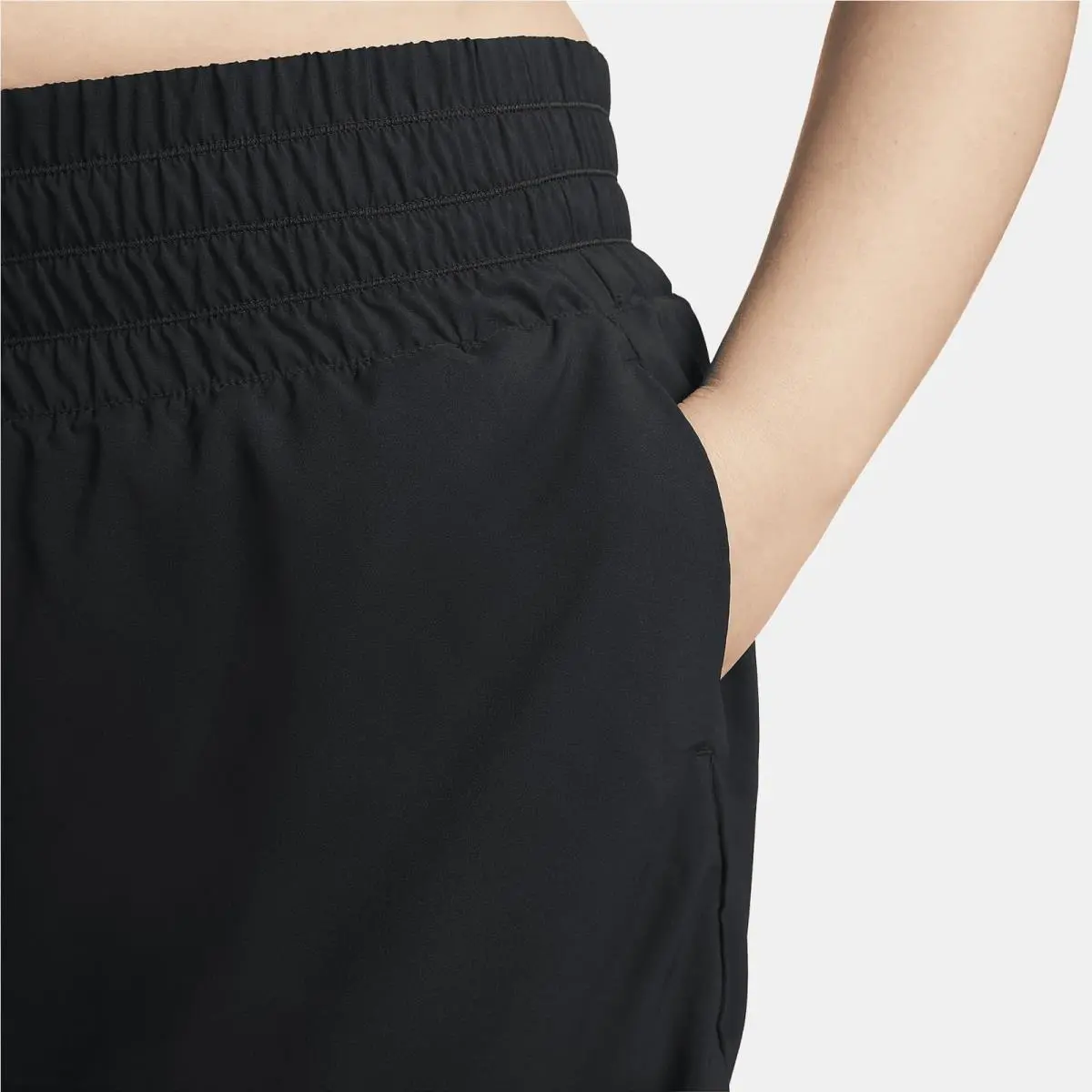 Nike clothing - Black (UPC: 196156298177) 3
