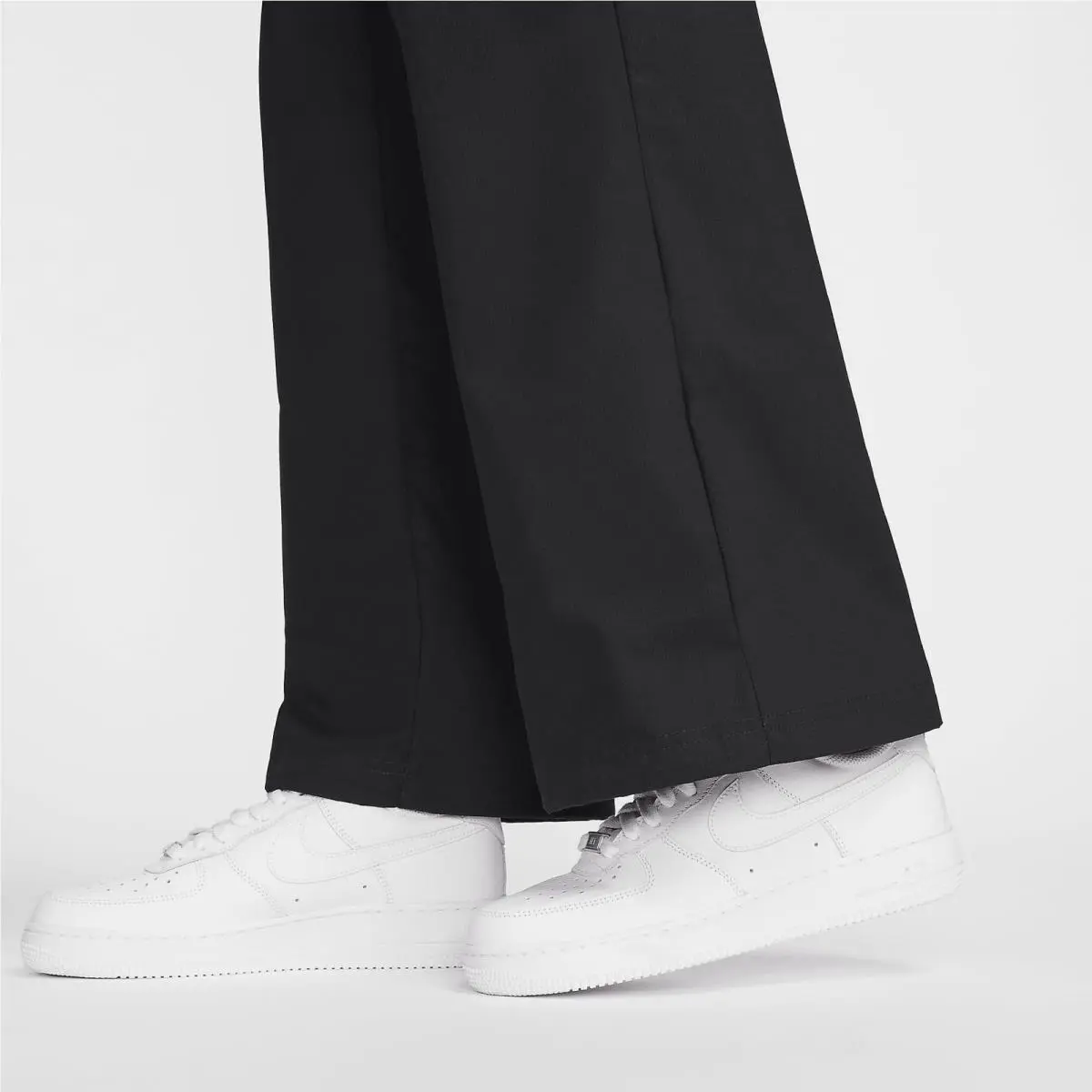 Nike clothing - Black/White (UPC: 197596807592) 4