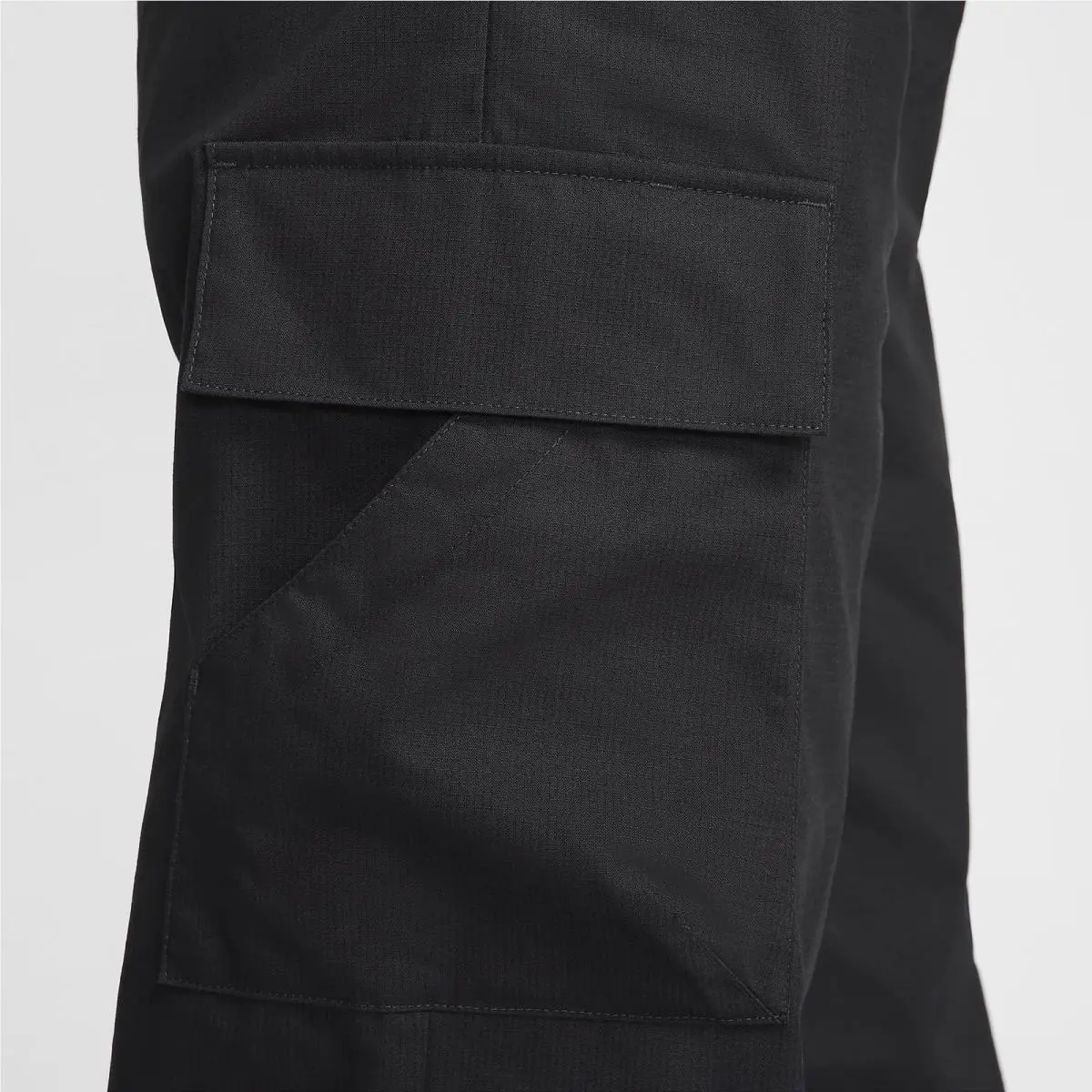 Nike clothing - Black/White (UPC: 197596807592) 3