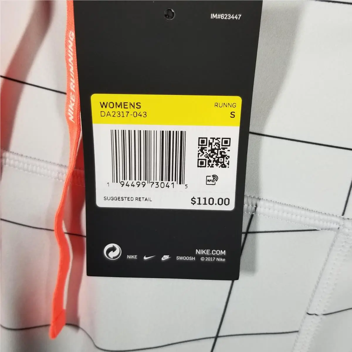Nike clothing - Gray (UPC: 194499730415) 2