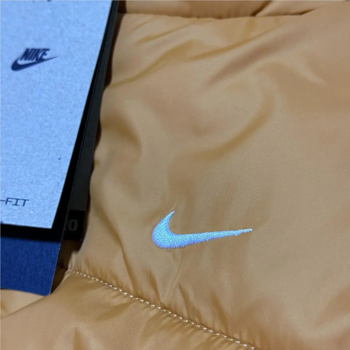 Nike clothing - Therma-FIT Puffer Hooded Jacket - Puffer Hooded Jacket - Brown (UPC: 197600274181) 12