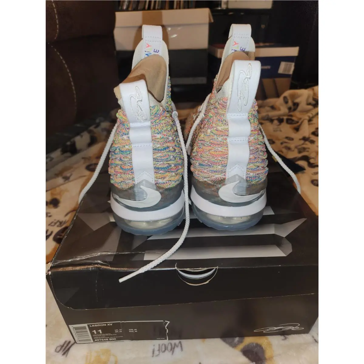 Nike shoes - Nike LeBron 15 - LeBron - 897648-900 - White, Manufacturer: Multi-Color/White (UPC: 0888413807238) 2