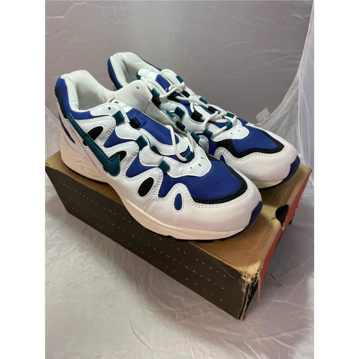 Nike shoes - 104089131 - 104089 131 - White 0