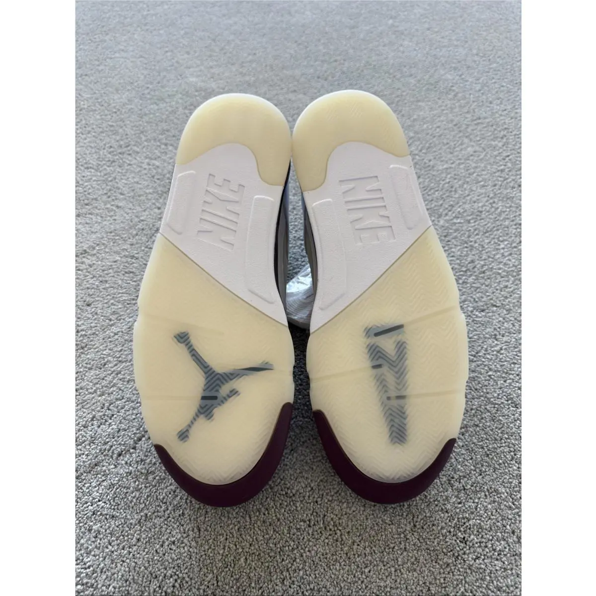 Nike shoes - Air Jordan Retro - Air Retro - White 9