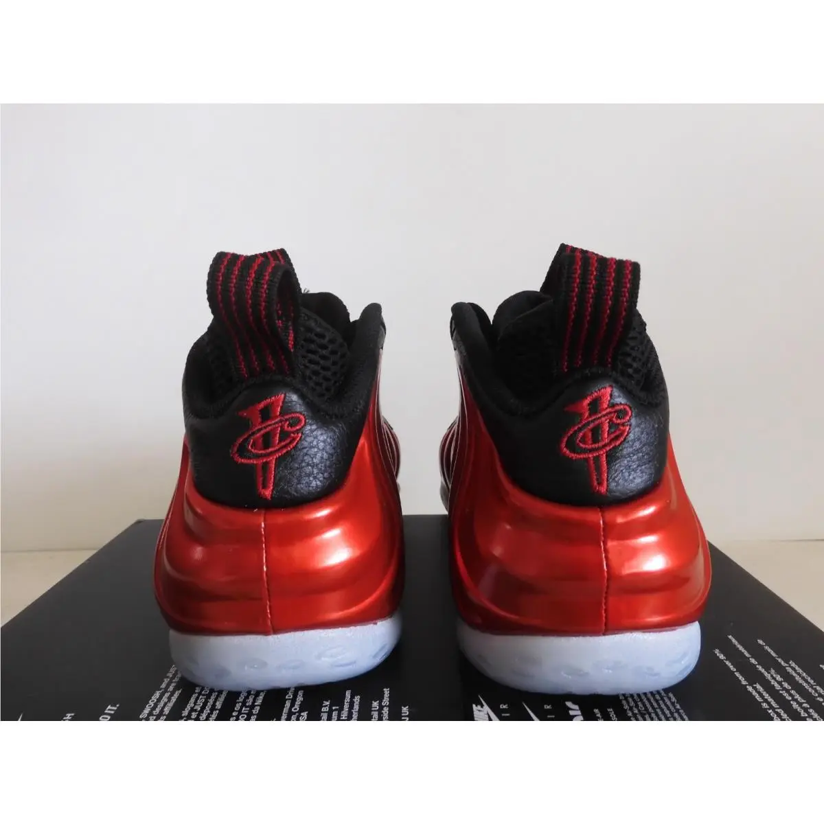 Nike shoes - Nike Air Foamposite - Air Foamposite - DZ2545-600 - Red (UPC: 196604916011) 3