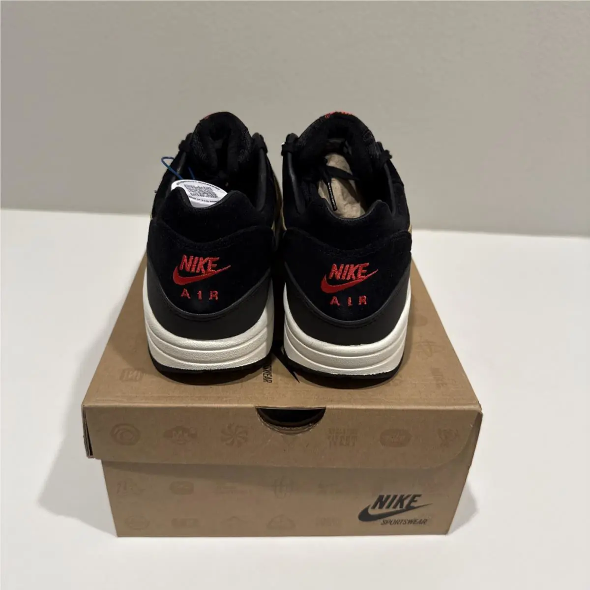 Nike shoes - Nike Air Max 1 - Air Max - 512033-076 - Black 4
