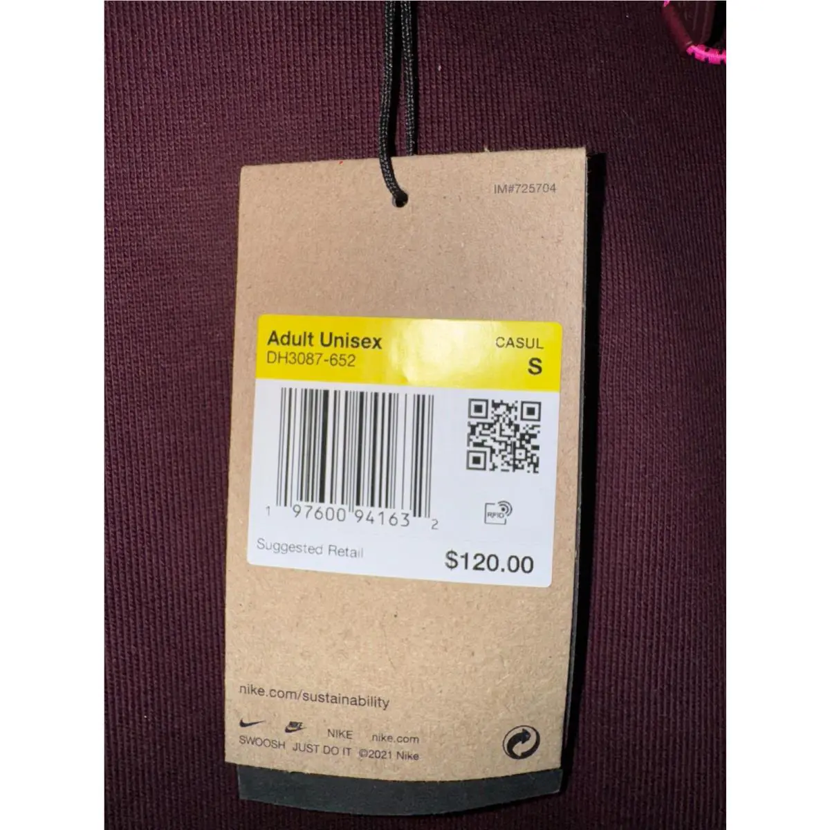 Nike clothing - Burgundy (UPC: 197600941632) 8