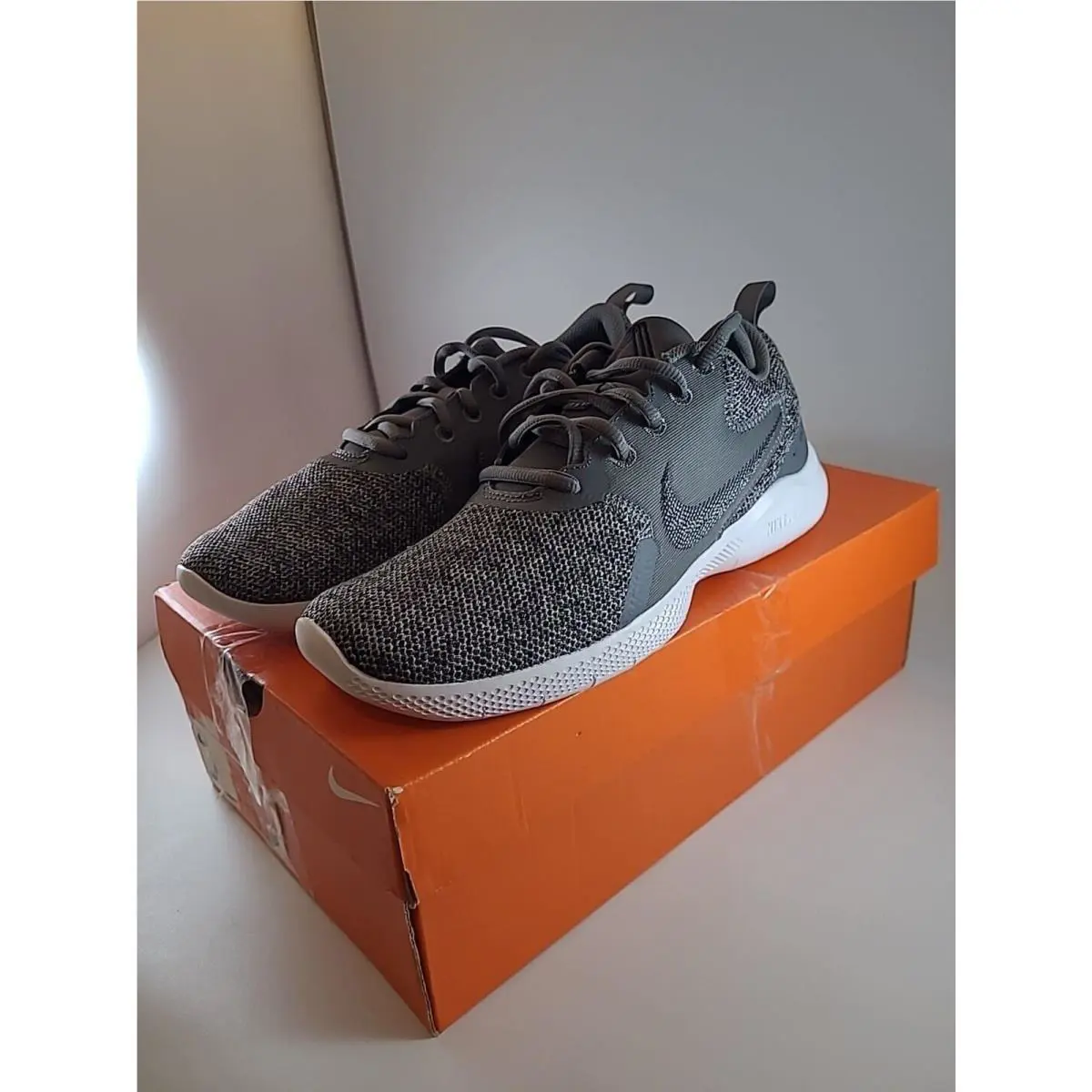 Nike Men’s Flex Experience 10 Running Shoes Gray Size 7