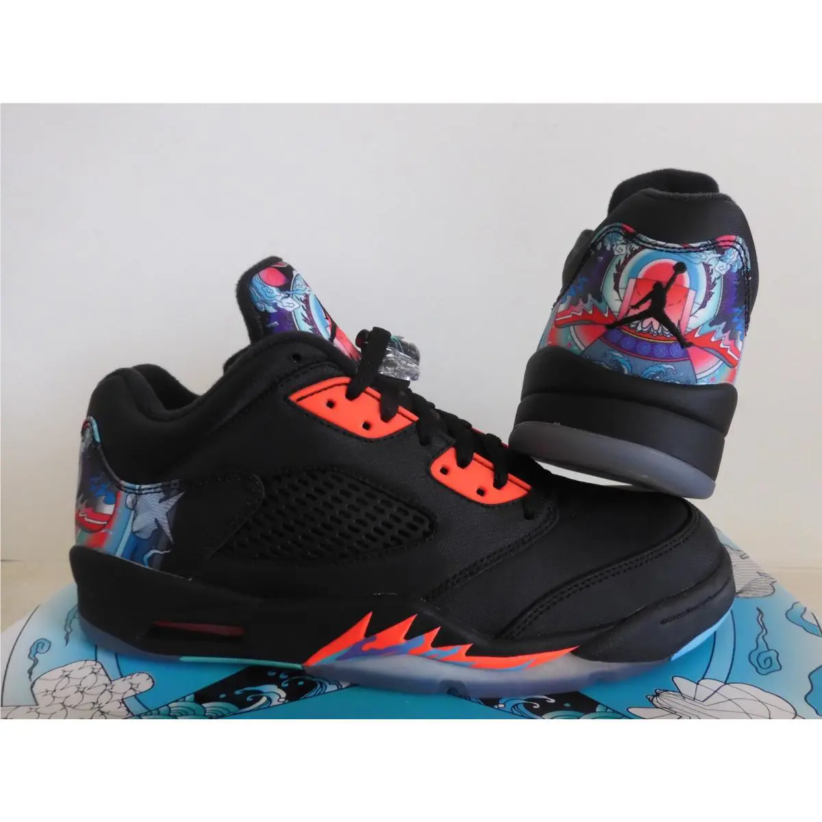 Nike shoes - Air Jordan 5 - Air - 840475-060 - Black (UPC: 820652563247) 1
