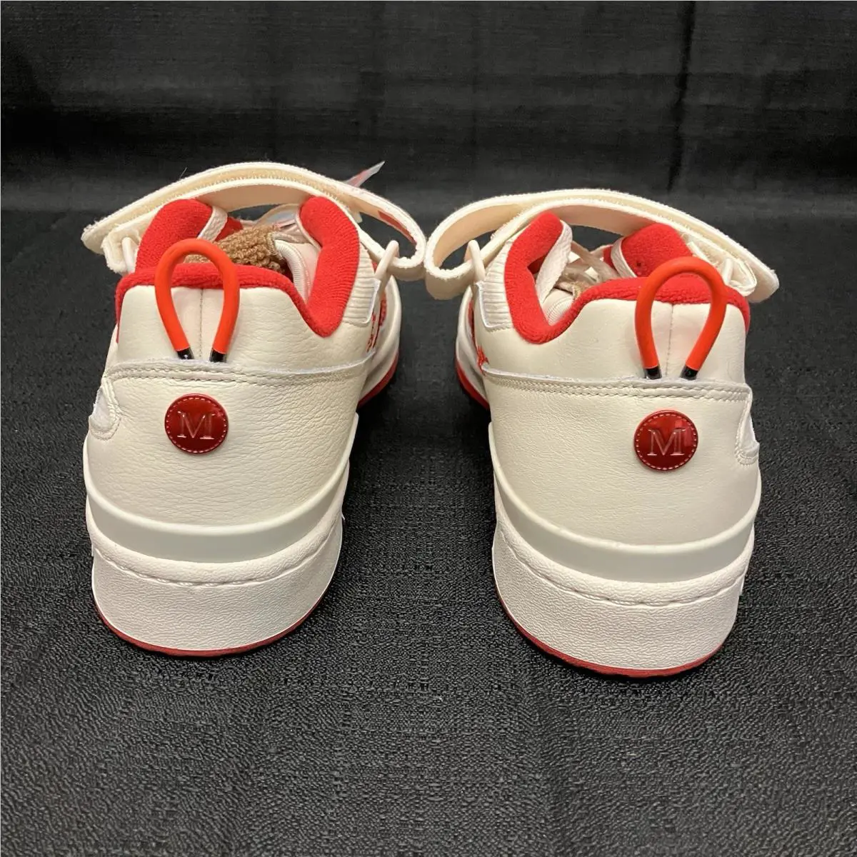 Nike shoes - Forum Low SE Home Alone McCalister House - DC1607100 - White Red 3