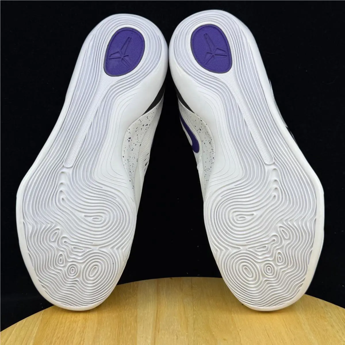 Nike shoes - White 8