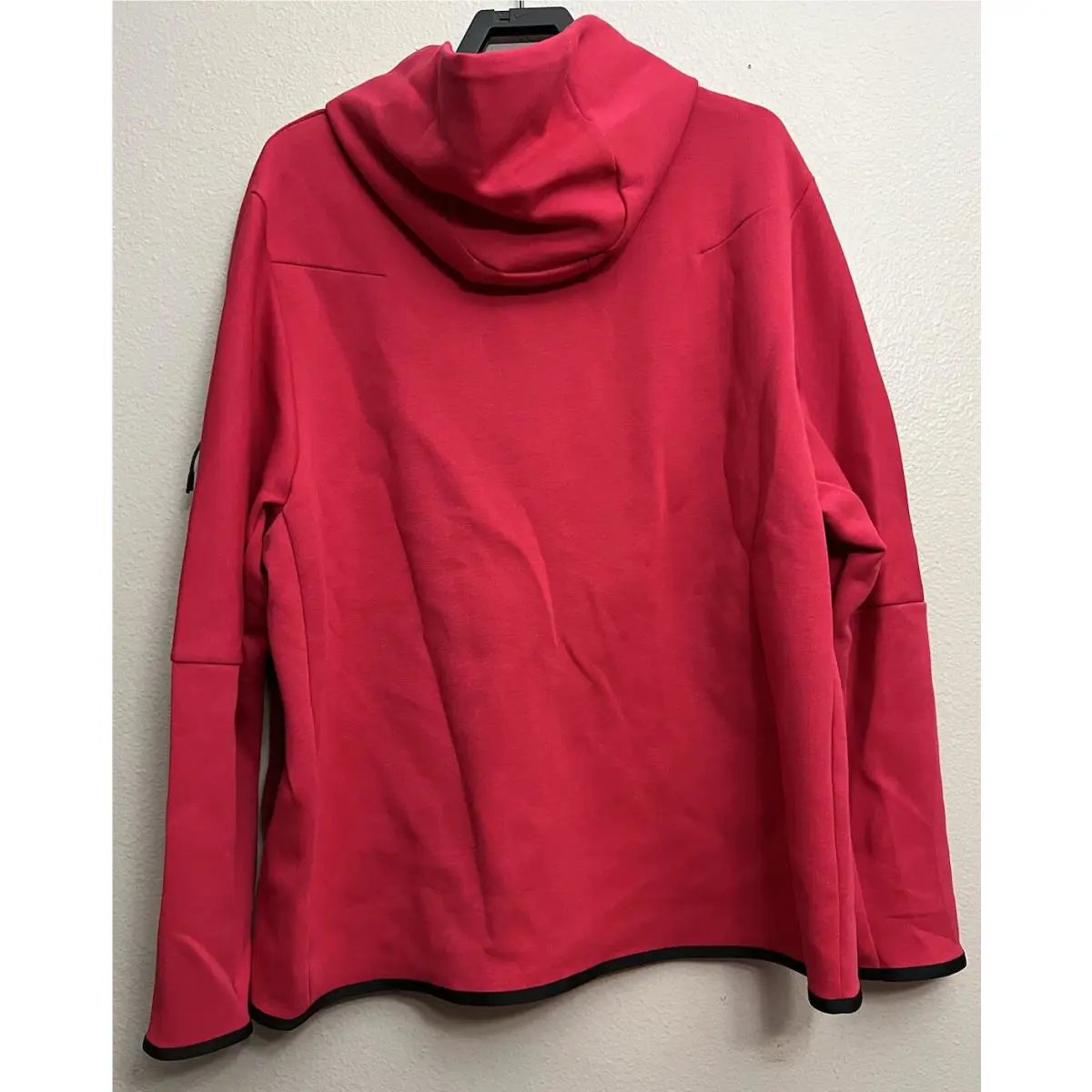 Nike clothing - CU4489-643 - CU4489-643 - Very Berry (UPC: 195242877951) 3