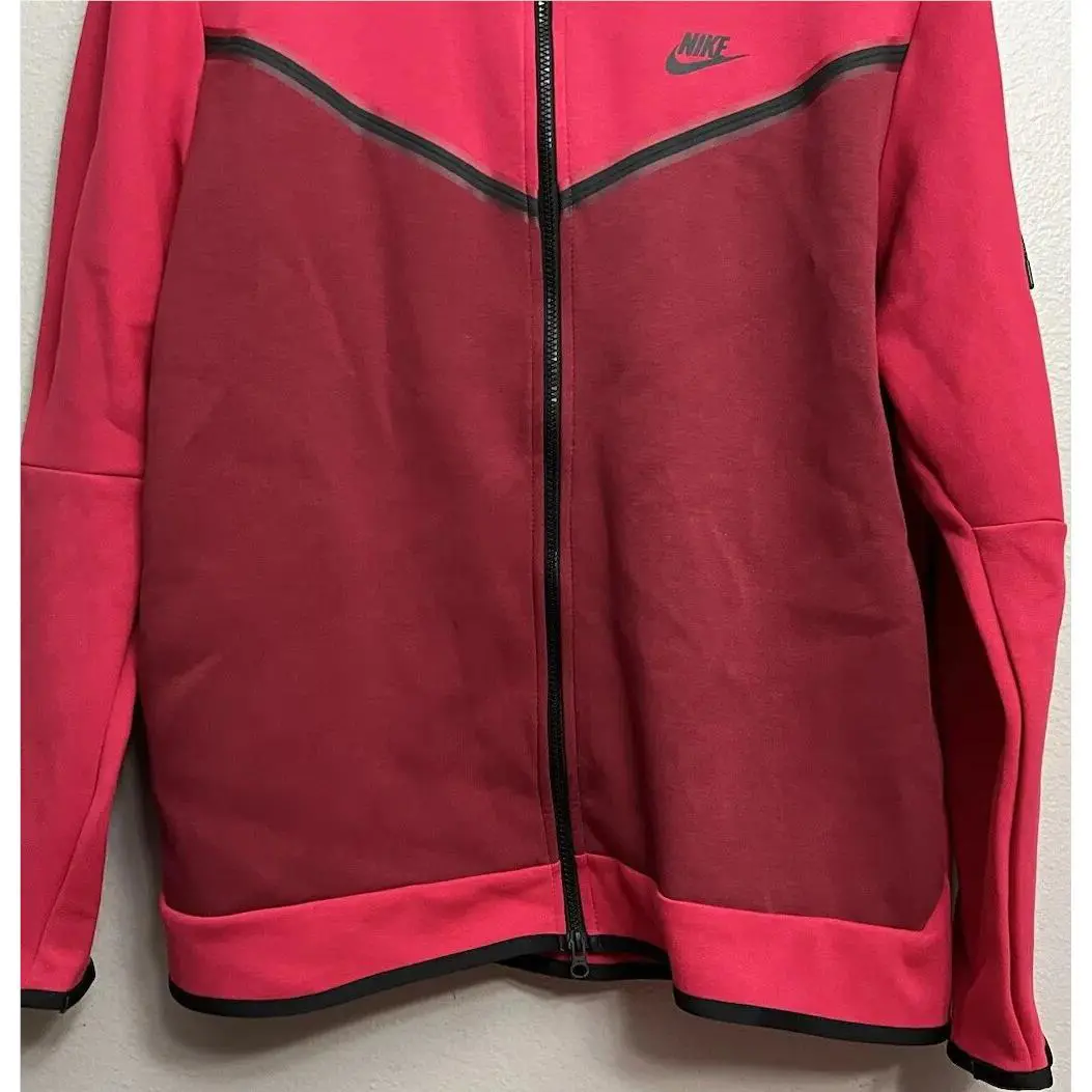 Nike clothing - CU4489-643 - CU4489-643 - Very Berry (UPC: 195242877951) 1