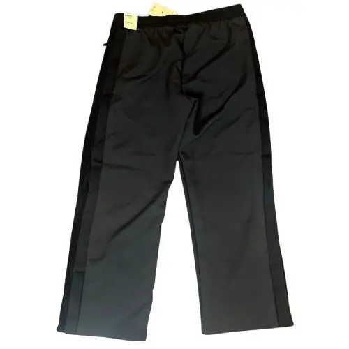 Nike clothing - Nike x Kobe Bryant - Kobe Bryant - Black (UPC: 197861845564) 3