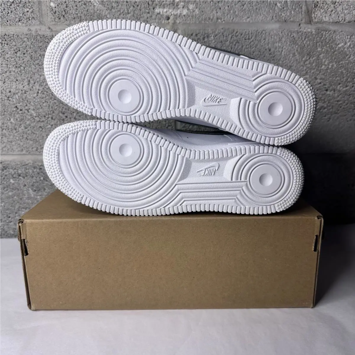 Nike shoes - Nike Air Force 1 `07 - DH4407-100 - White 3