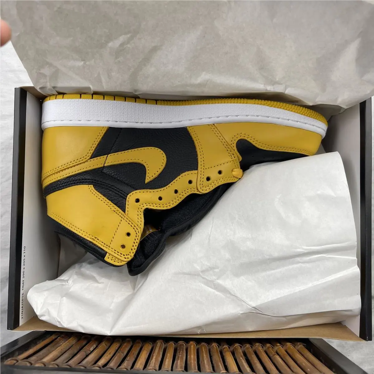 Nike shoes - Air Jordan 1 - Air - Black 9