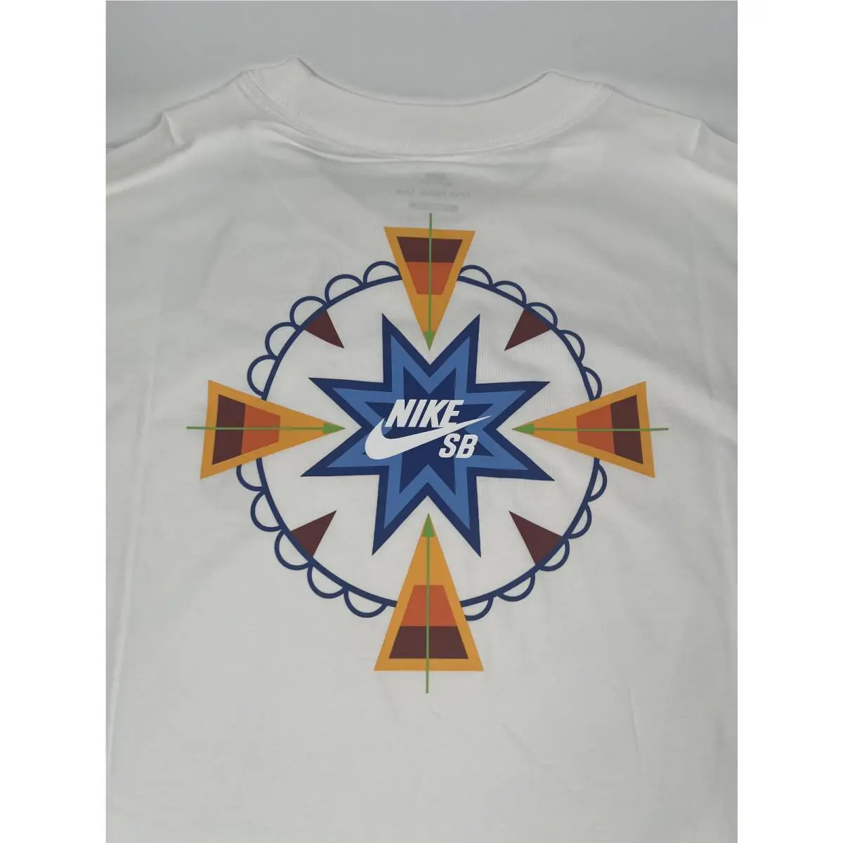 Nike clothing - Nike SB Max 90 - Max - White (UPC: 196976239602) 1
