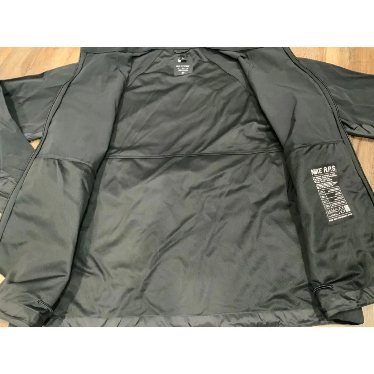 Nike clothing - Nike ADV APS - ADV APS - DX0930010 - Black (UPC: 0196604558617) 2