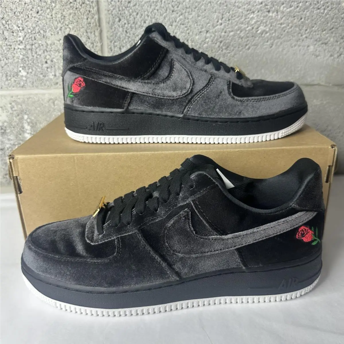 Nike Air Force 1 07 QS Rose Velvet Black AH8462-003 Men`s Size 8 Women`s 9.5